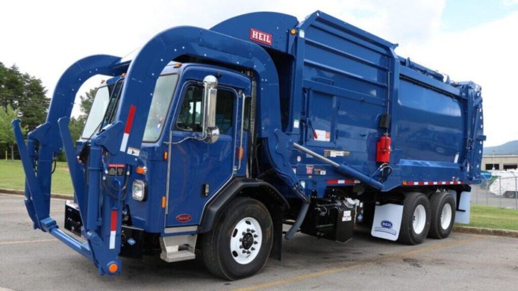 Why Choose a Peterbilt Garbage Truck for Your Fleet?