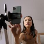 How to Be an Influential and Relatable Influencer Like Shoshanna Raven