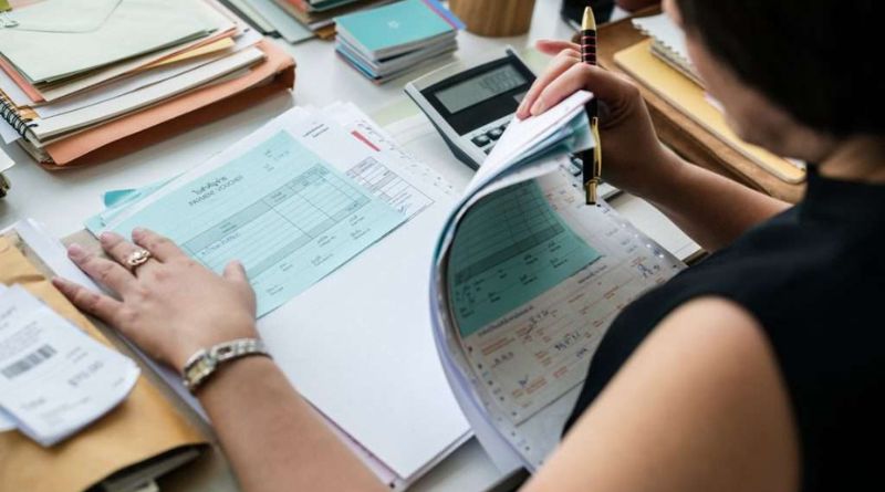 Top Reasons Small Businesses Choose to Outsource Payroll